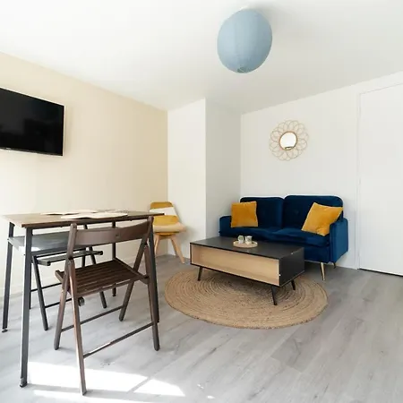T2 Ideal Deplacement Pro, Entierement Renove Appartement